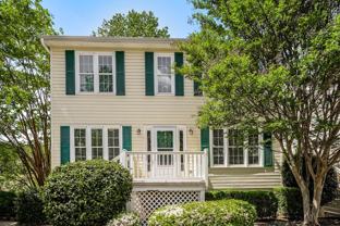 221 Guinevere Ct - Photo 1 of 1