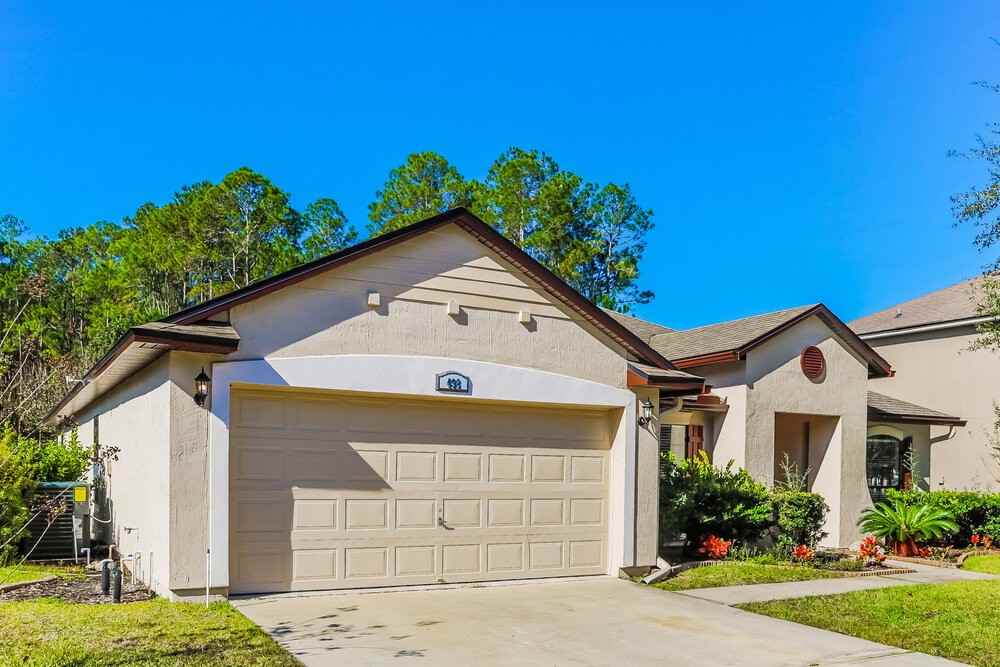 498 Johns Creek Pkwy - Photo 4 of 16