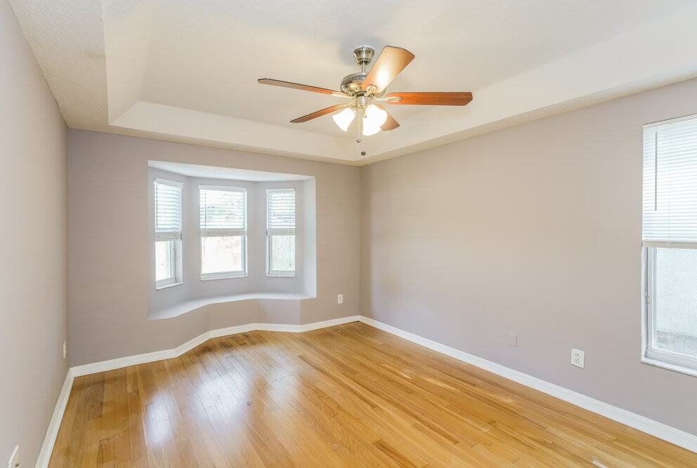 15017 Deer Meadow Dr - Photo 5 of 17