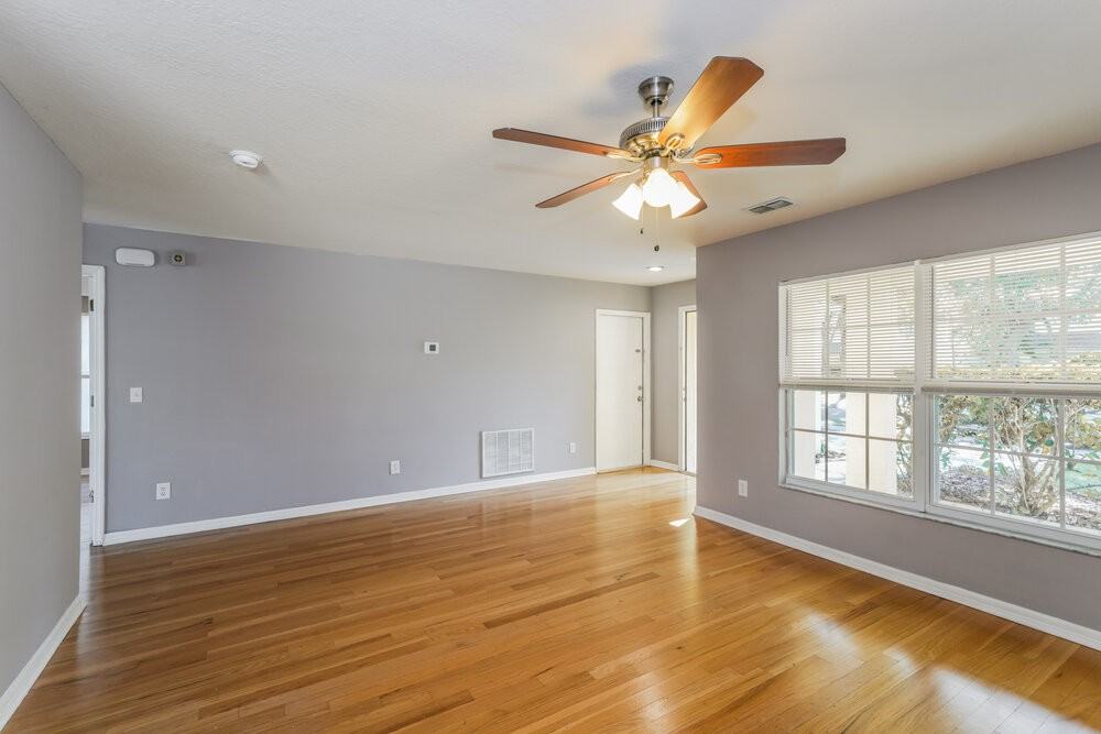 15017 Deer Meadow Dr - Photo 6 of 17