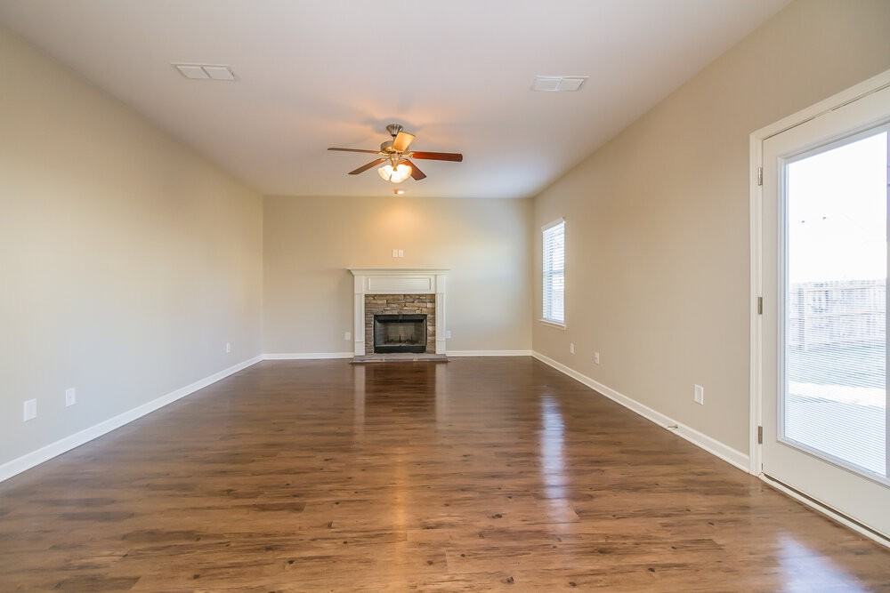 8005 Lakota Ct - Photo 2 of 16