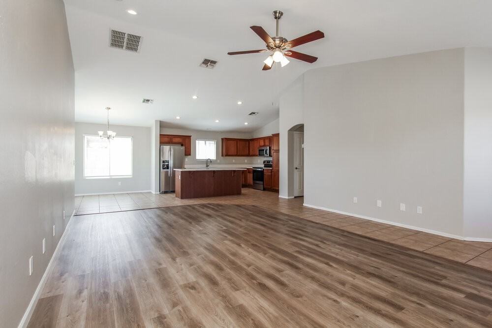14815 N Tonya Cir - Photo 3 of 16