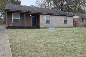 featured image of 1221 Tahoe Rd