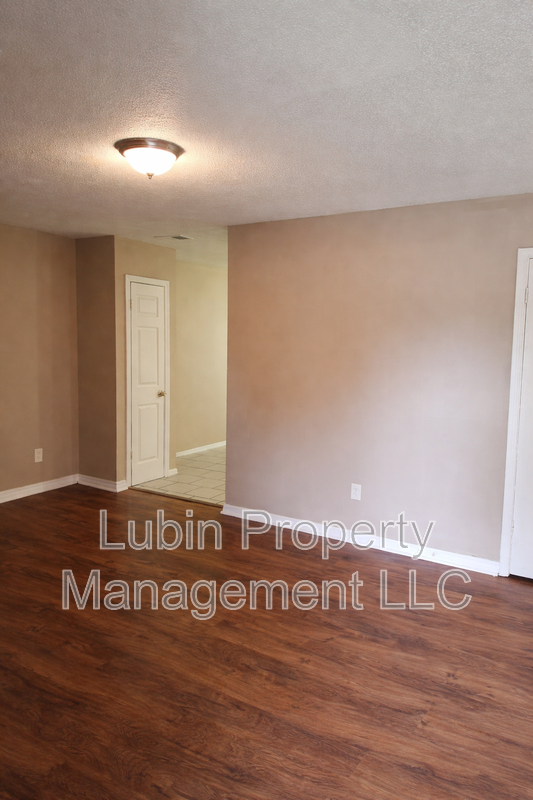 1221 Tahoe Rd - Photo 3 of 9