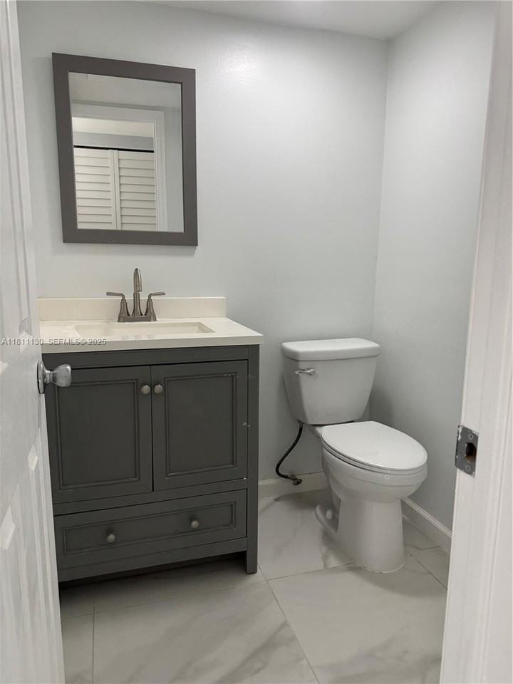 10042 Northwest 4th Street #10042 - Photo 2 of 17