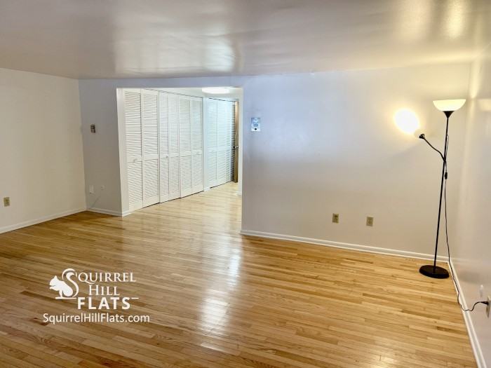 6350 Forward Ave #2 - Photo 4 of 54