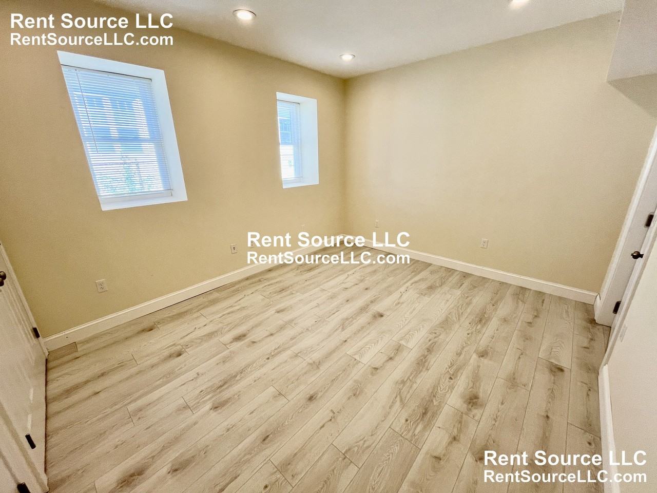 612 Main St - Photo 4 of 14