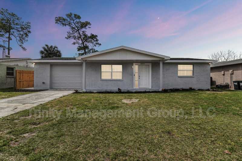 10033 Brunswick Ln - Photo 7 of 20