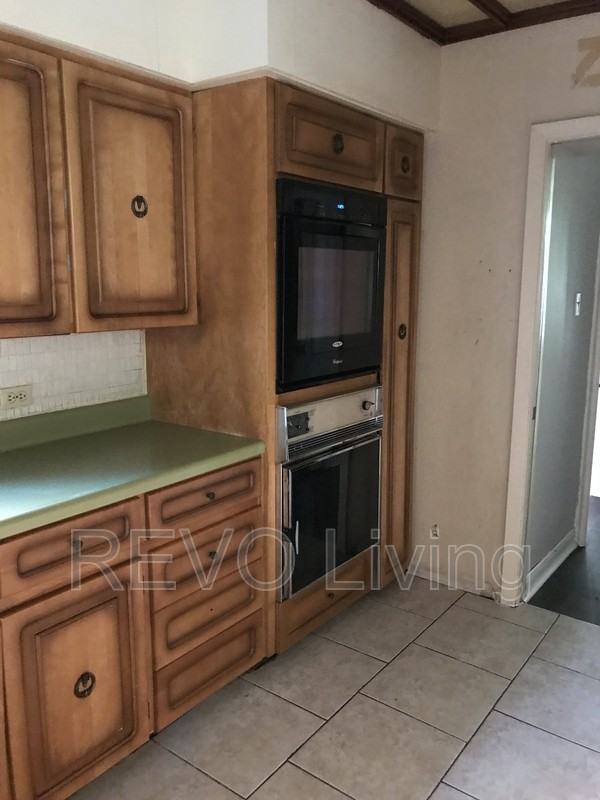 127 Ontario St #7 - Photo 4 of 6