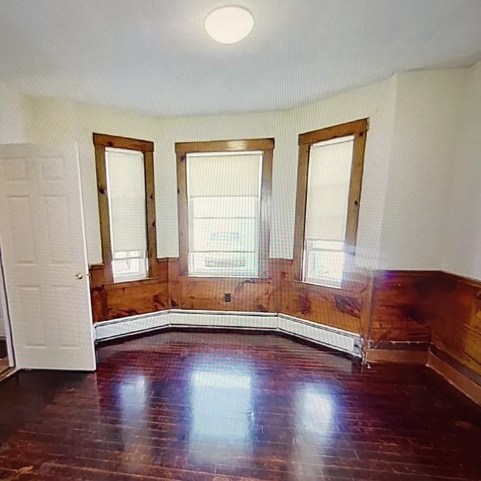 22 Daniels Ct #1 - Photo 6 of 12