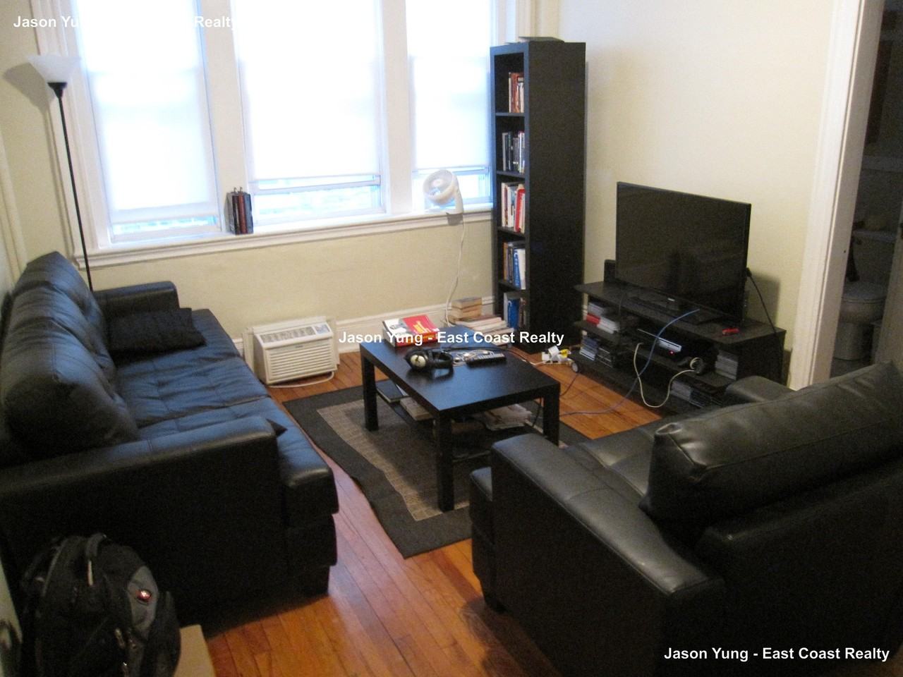 220 Kelton St #20