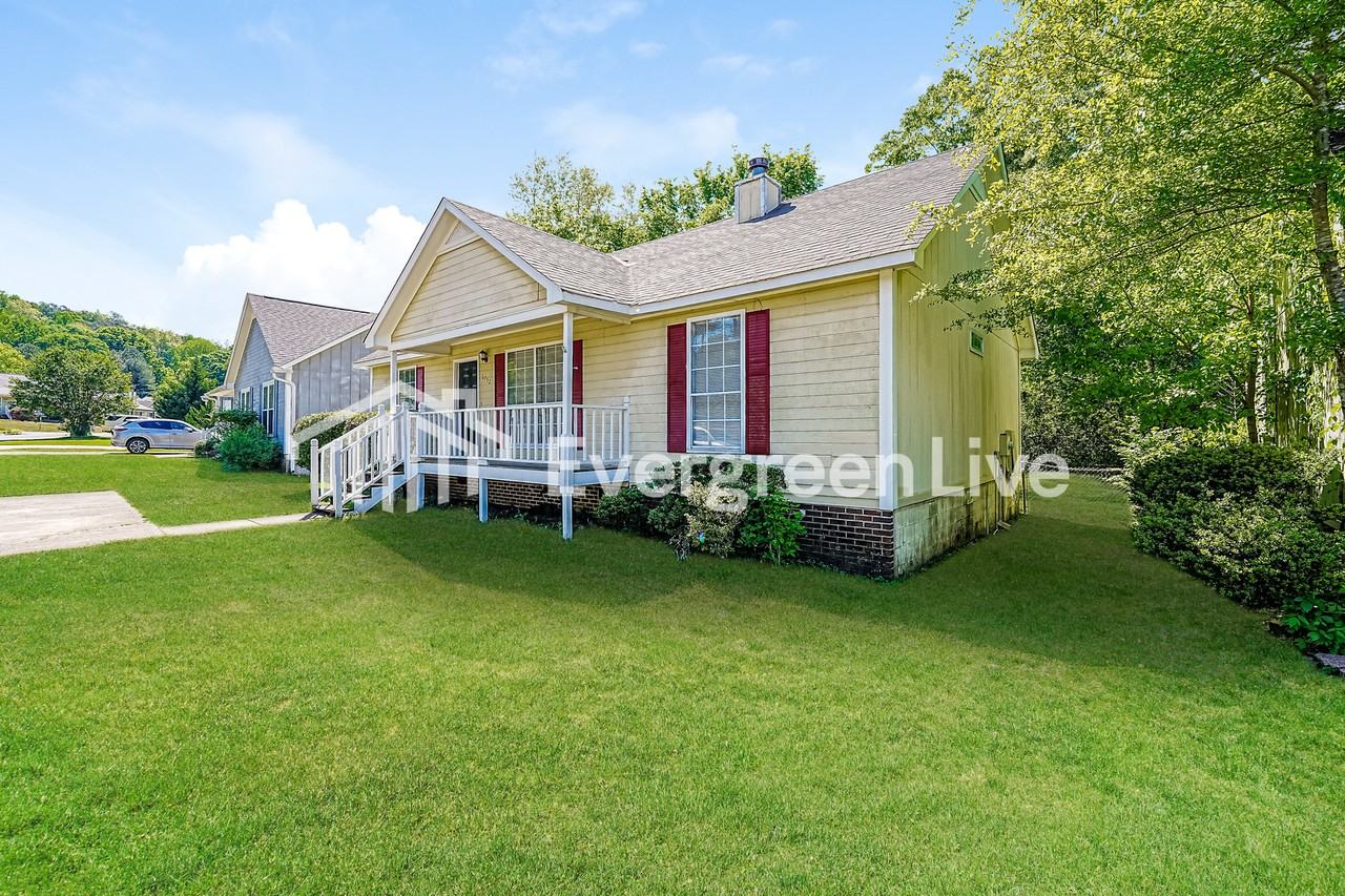 6752 Brittany Pl - Photo 2 of 15