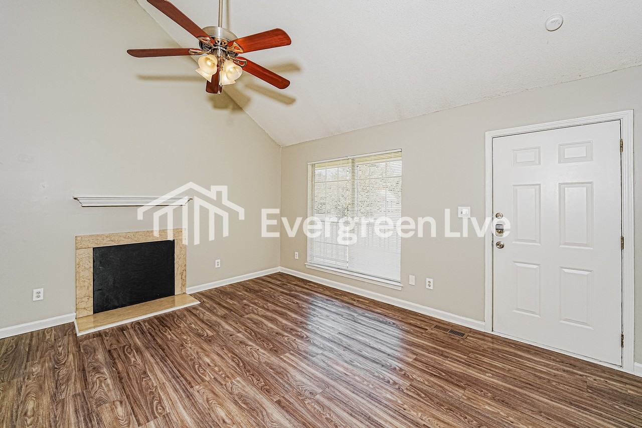 6752 Brittany Pl - Photo 4 of 15