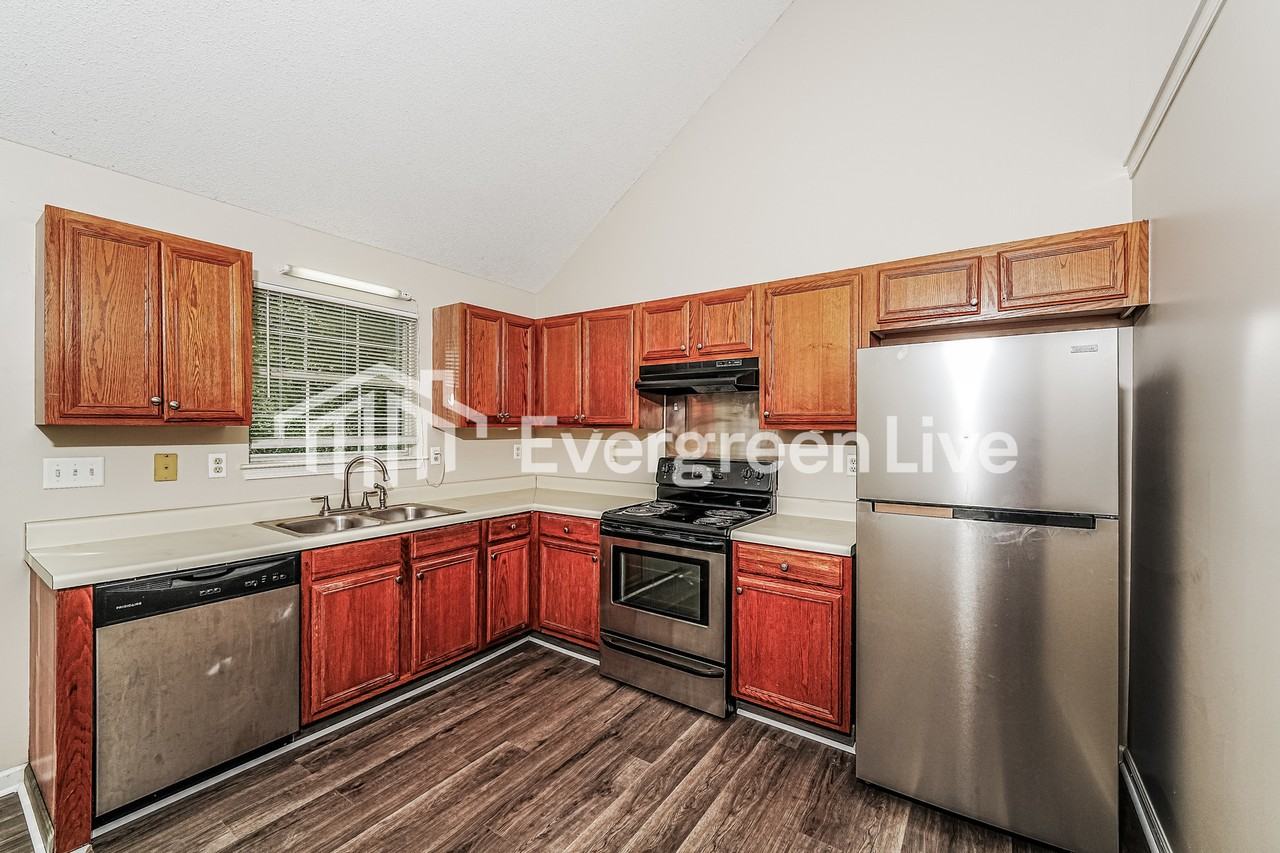 6704 Brittany Pl - Photo 7 of 15