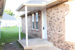 1215 Eastgate Dr #1215 - Photo 1 of 1