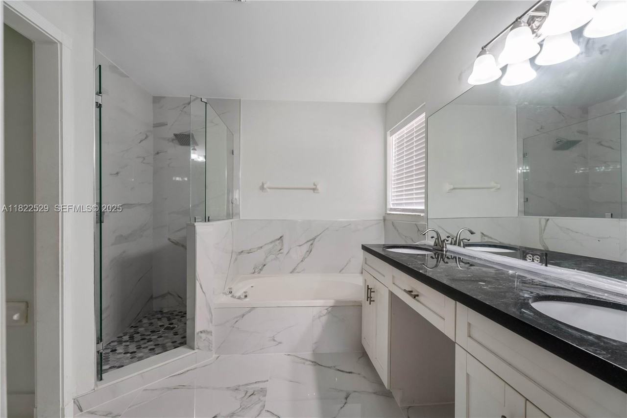 15857 16th Street - Photo 4 of 10