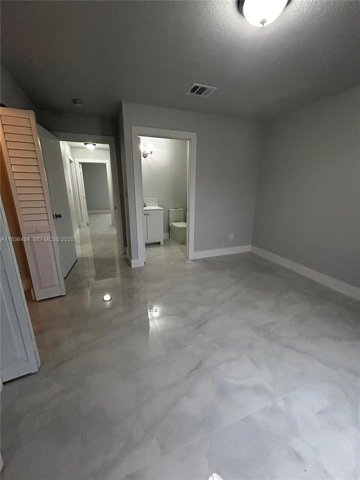 6091 Northwest 29th Avenue #0 - Photo 5 of 22