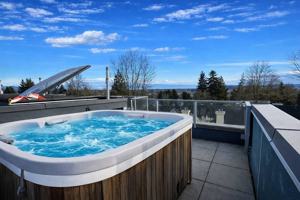 featured image of 2229 Southside Drive