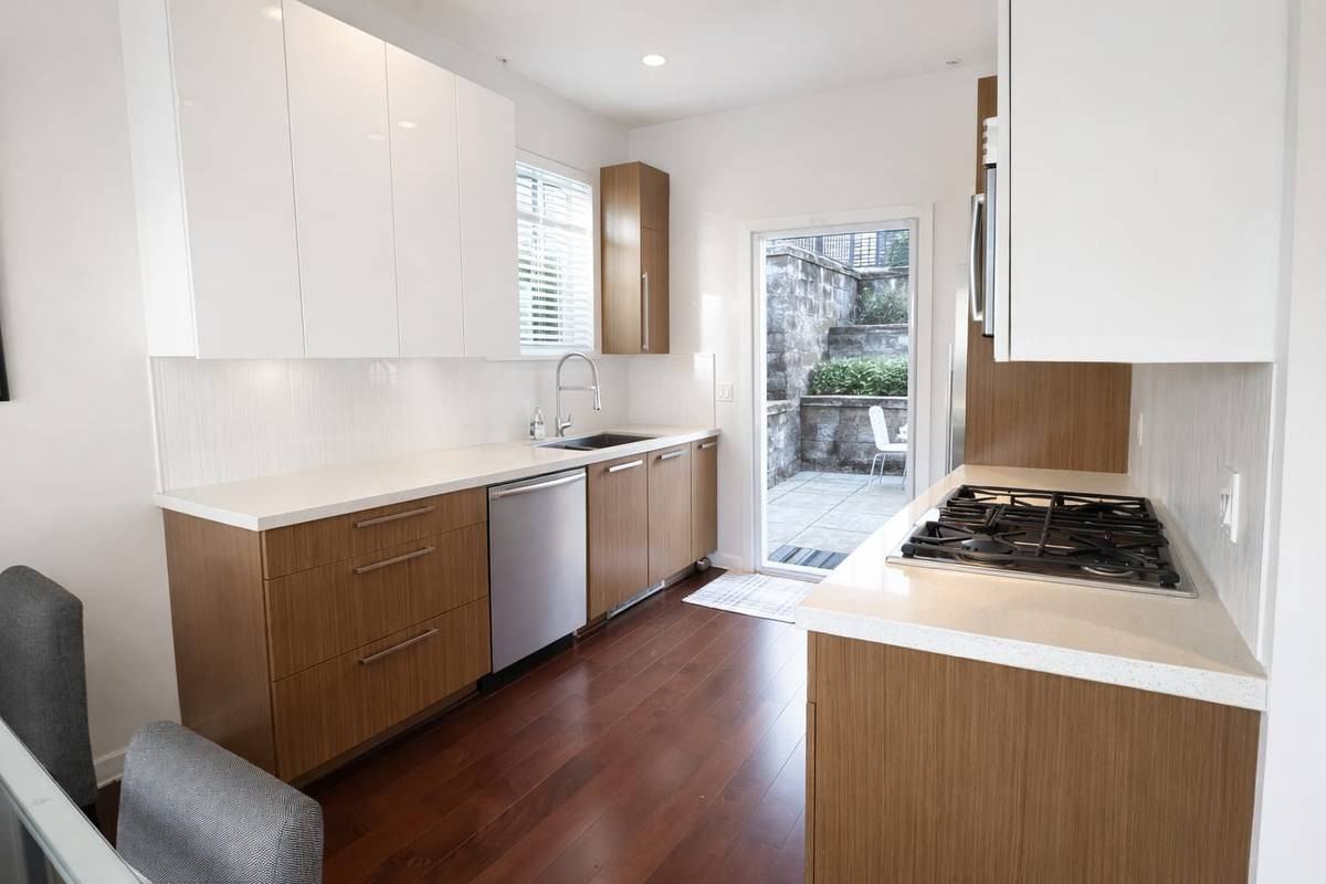 2229 Southside Drive - Photo 5 of 20