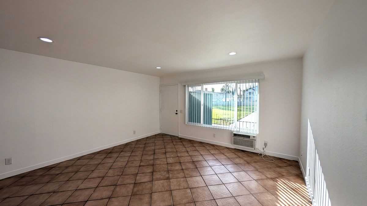 1422 Peckham St ##A - Photo 6 of 11