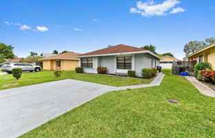 featured image of 1459 Summit Run Cir