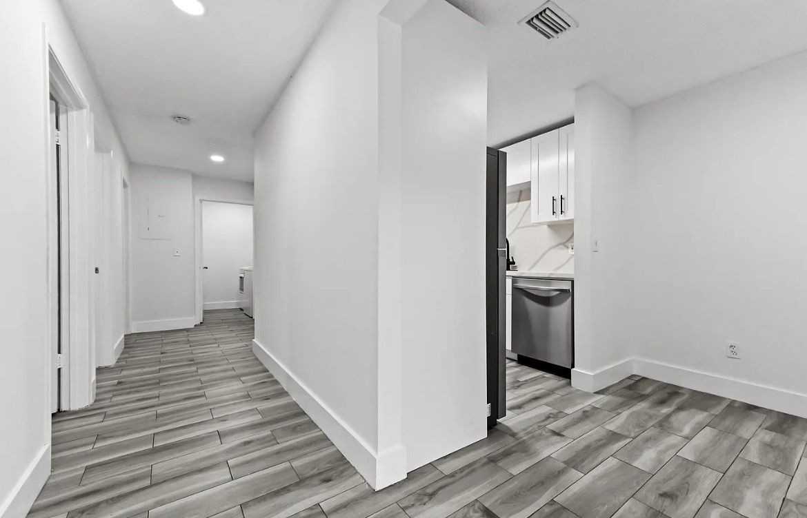 1459 Summit Run Cir - Photo 6 of 20