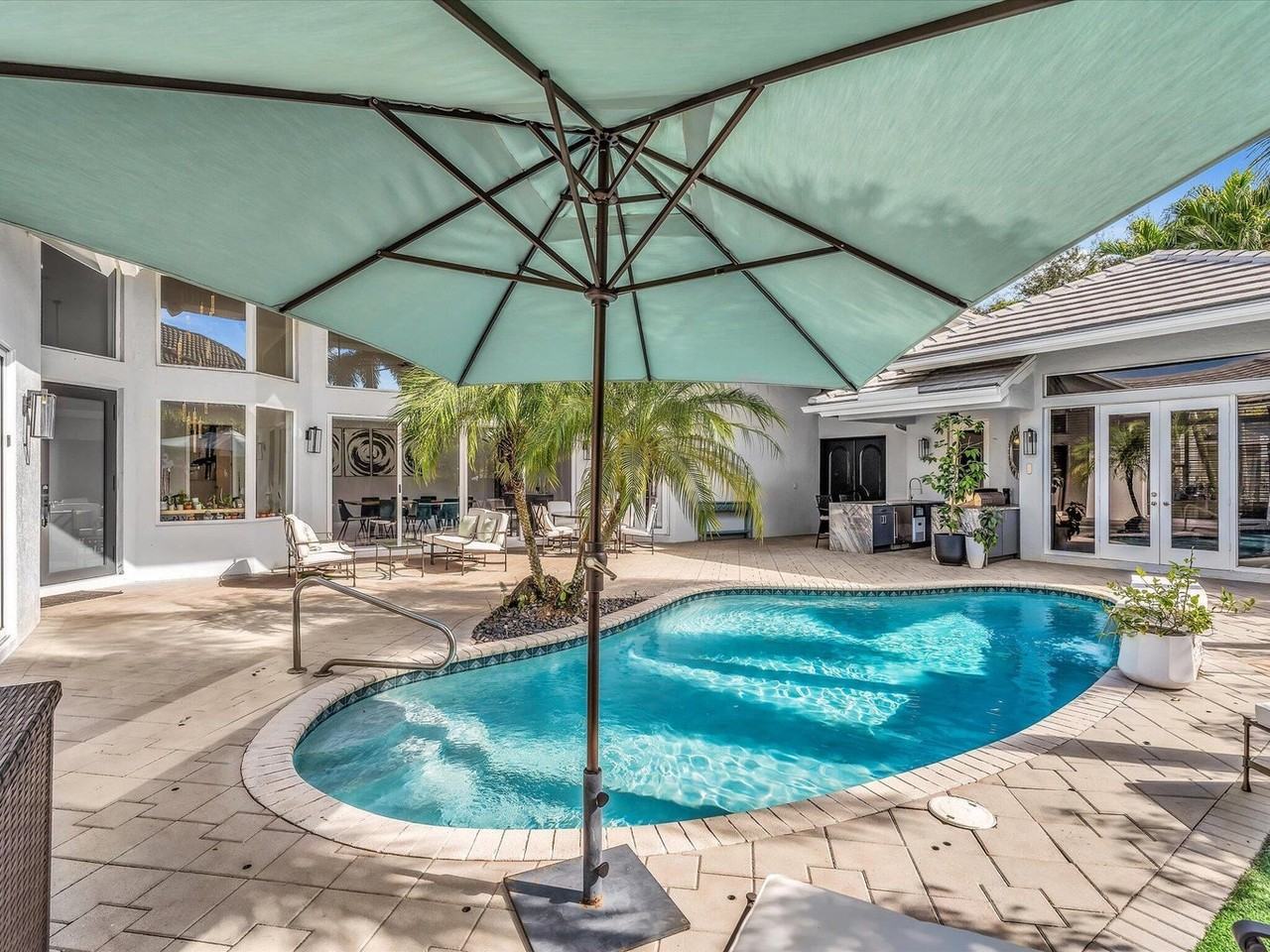 6485 Nw 32nd Way - Photo 7 of 40