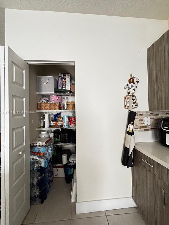 15860 Northwest 91st Court - Photo 7 of 48