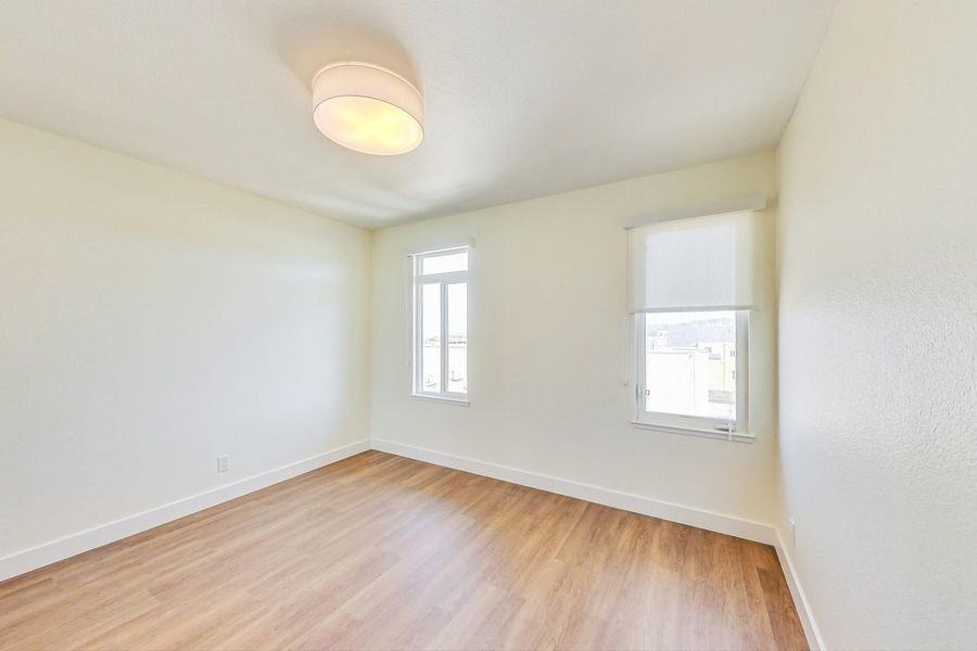 4350 Kirkham Street - Photo 7 of 14