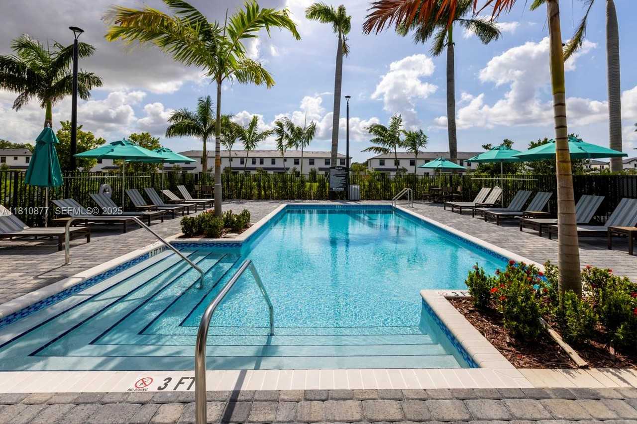 3000 Park Place - Photo 6 of 15