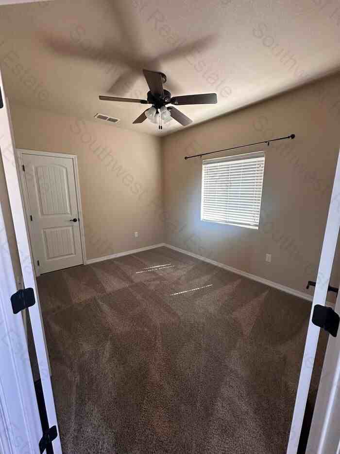 2916 Hammond Blvd - Photo 7 of 15