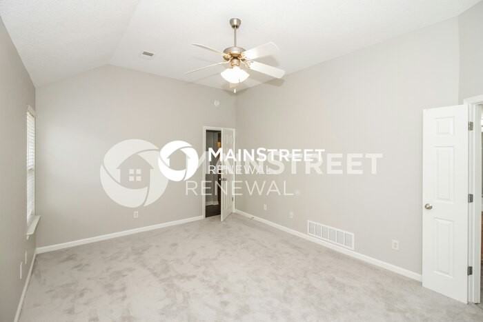 9135 Tremont Dr - Photo 4 of 6