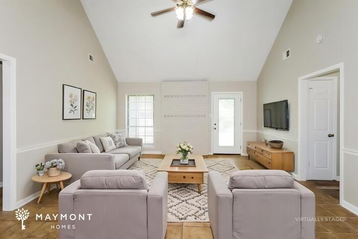 4595 Berrypick Ln S - Photo 5 of 15