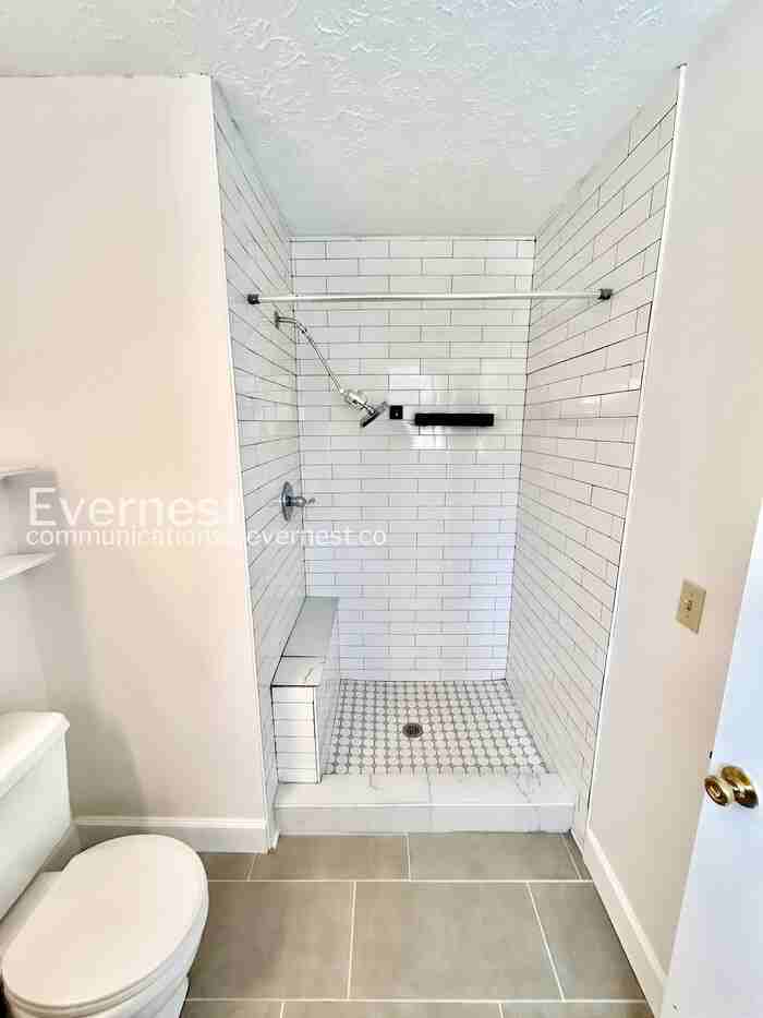 1251 Hanover Pl - Photo 2 of 24