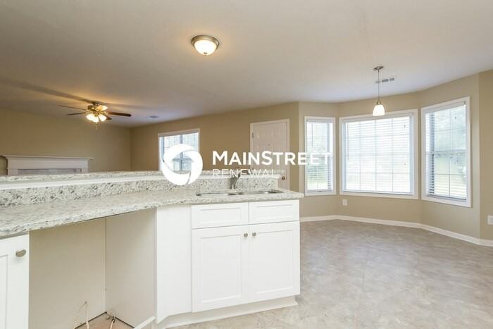 5388 Winding Glen Dr - Photo 4 of 15