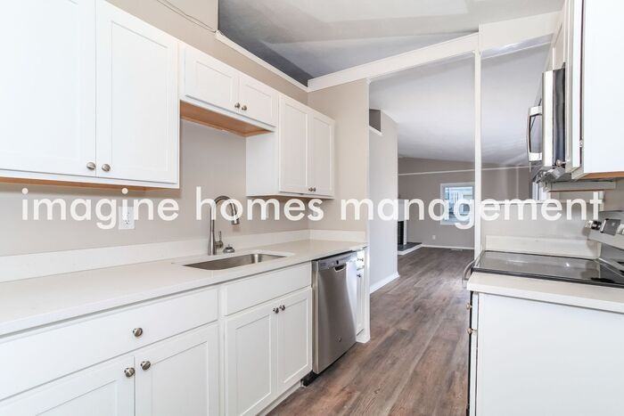 207 Seminole Dr - Photo 7 of 15