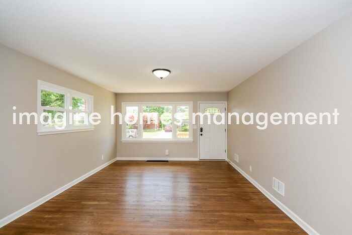 1264 Nordica Ln - Photo 4 of 18