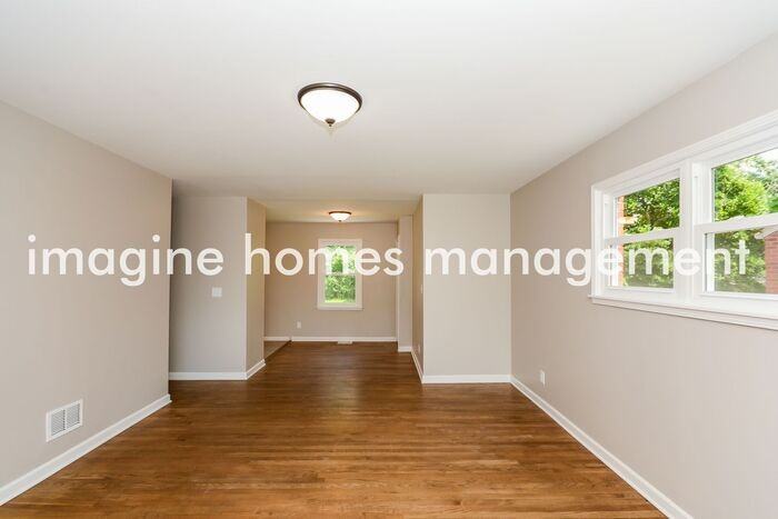 1264 Nordica Ln - Photo 5 of 18