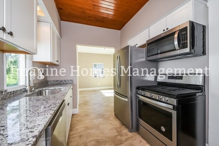 17422 Cannon Ave - Photo 7 of 18