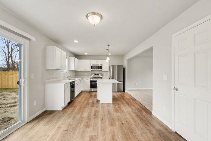 1401 Ridgeview Dr - Photo 5 of 21