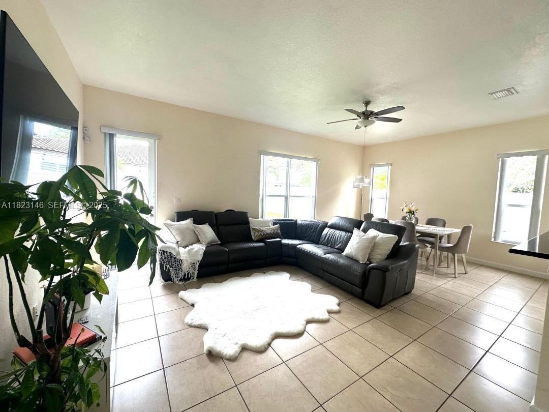 9050 Southwest 170th Court - Photo 3 of 22