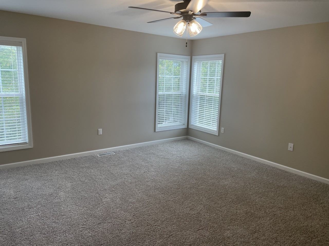 526 E Lebanon St #NA - Photo 6 of 8