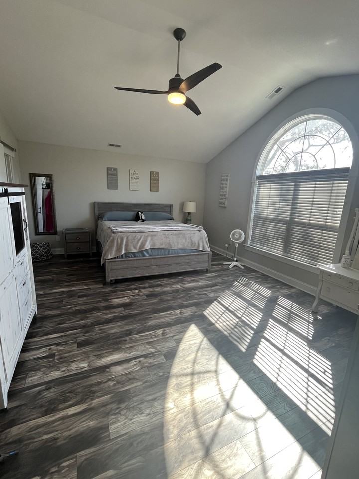 9608 10th Bay St #NA - Photo 4 of 24