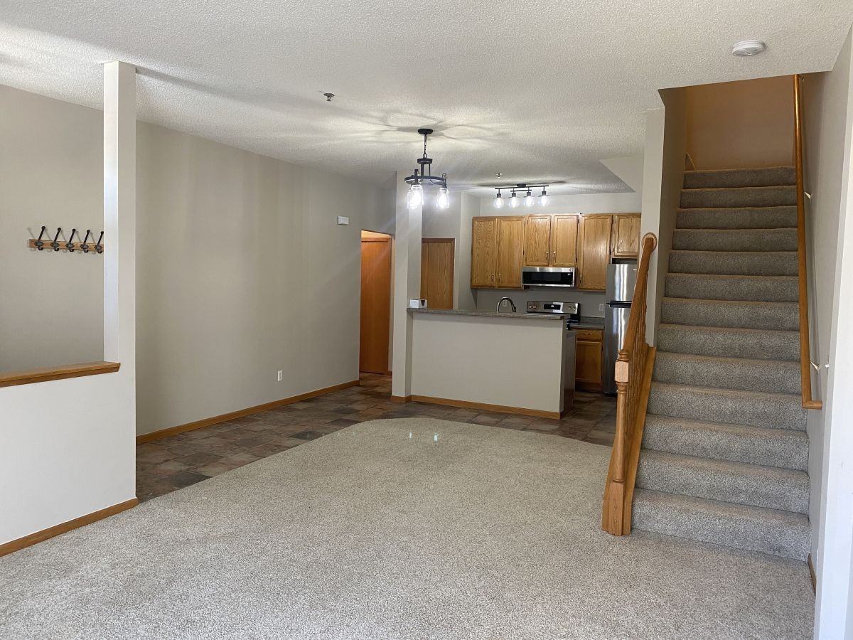 17975 Cobblestone Way #NA - Photo 4 of 12