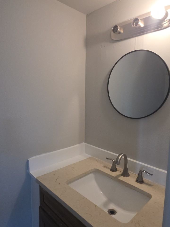 2845 Kingston St #2845 - Photo 5 of 15