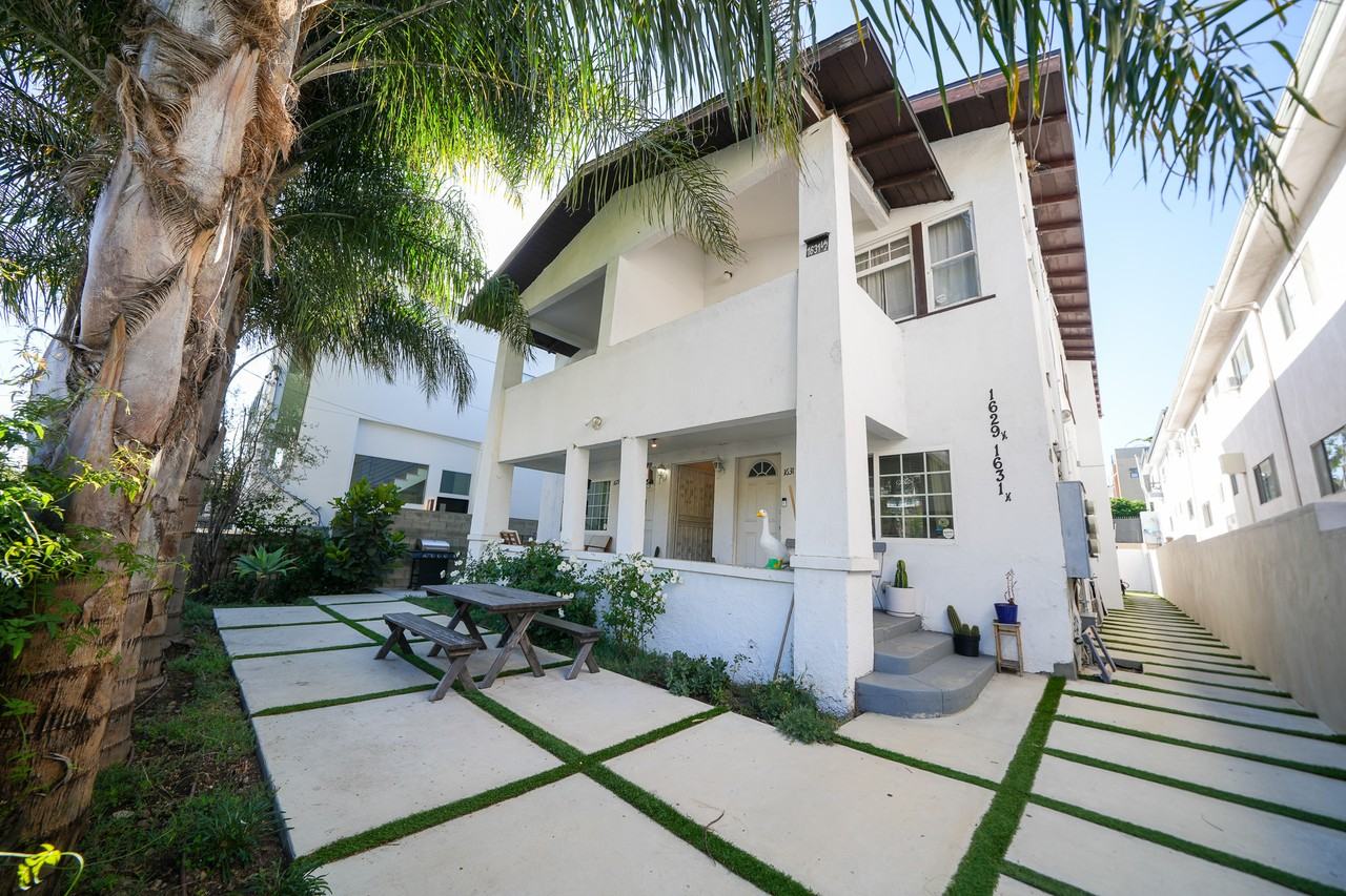 1629 Morton Ave #1629 - Photo 2 of 16