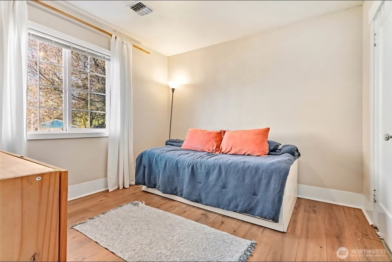 1508 Lakeway Dr #NA - Photo 4 of 8