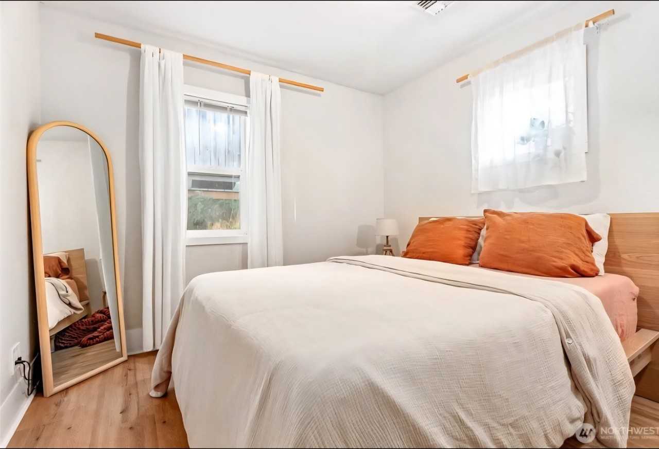 1508 Lakeway Dr #NA - Photo 5 of 8