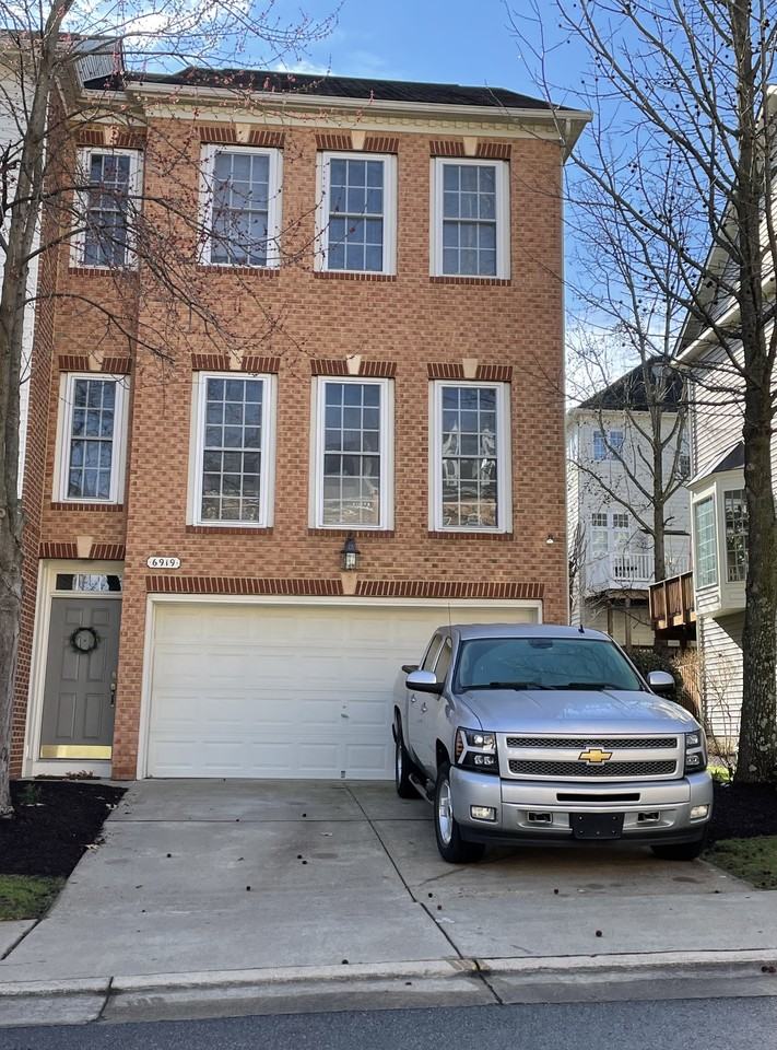 6919 Inlet Cove Dr #NA - Photo 2 of 26