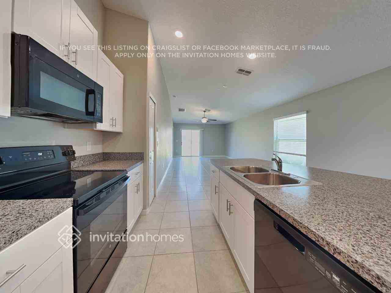 7112 Paradise Island Ct - Photo 6 of 18